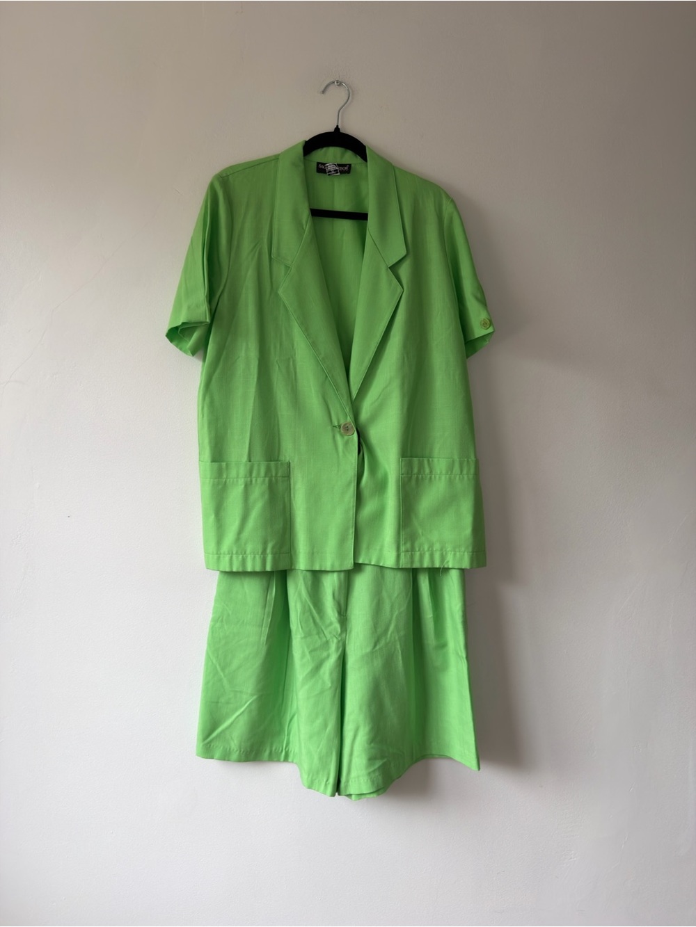 Sag Harbor Bright Green Short Sleeve Blazer & Matching Shorts Set